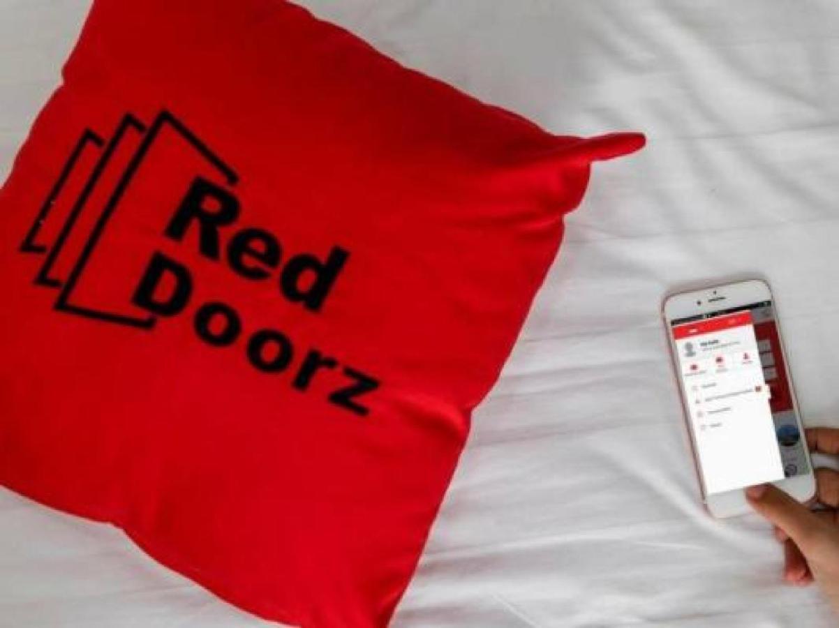 Reddoorz Plus @ Sukamulya Pasteur 2 バンドゥン エクステリア 写真